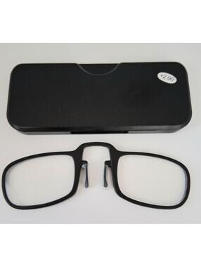 2.00 Reading Glasses Templeless Pince Nez Style